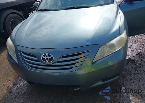 2008 Toyota Camry Ce/Le/Xle/Se z USA, uszkodzony, nr VIN 4T1BE46K58U732327